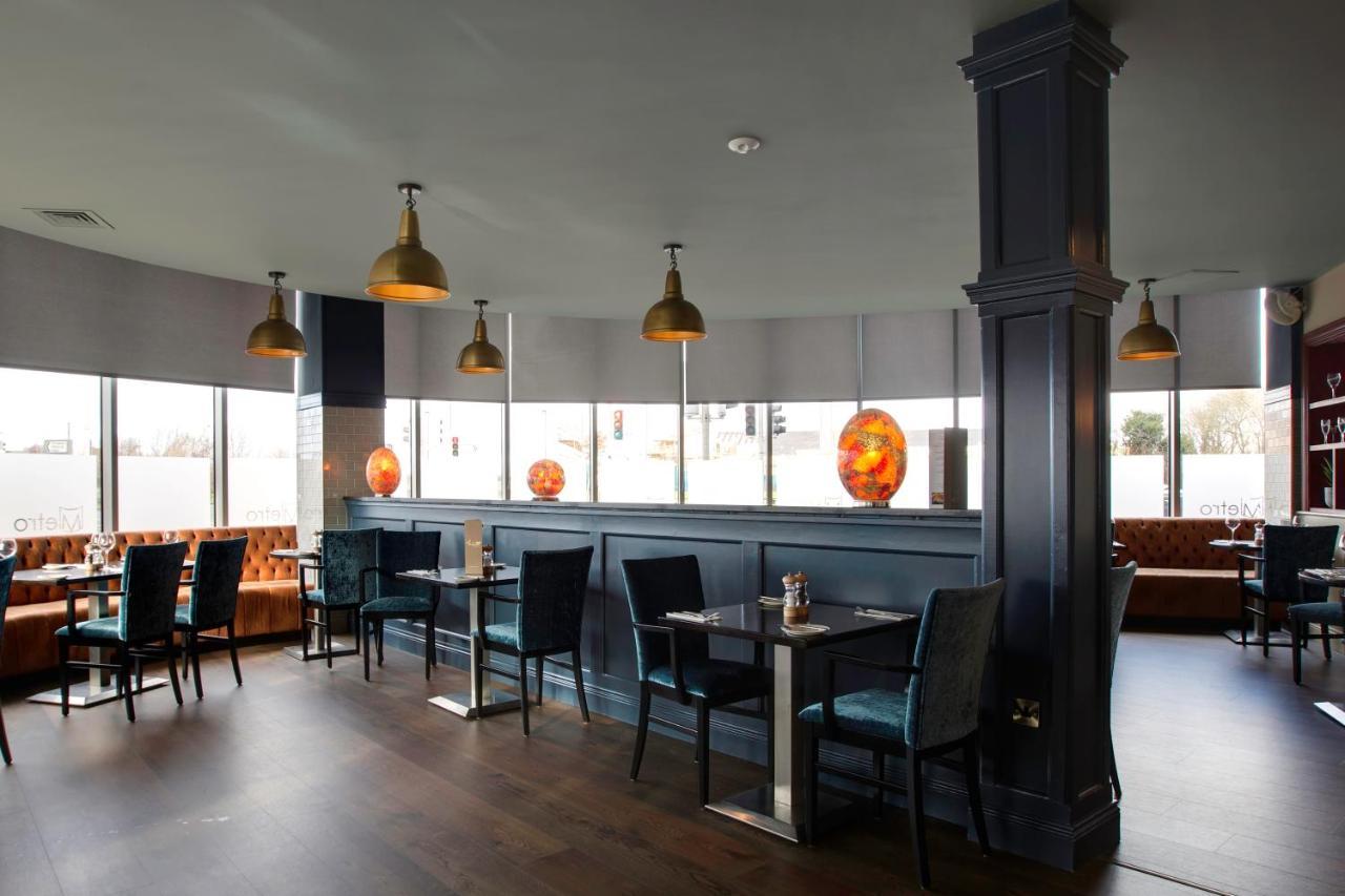 Metro Apartments Dublin Airport ภายนอก รูปภาพ