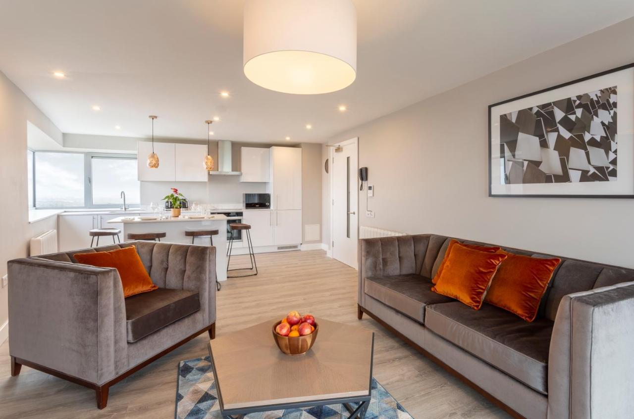 Metro Apartments Dublin Airport ภายนอก รูปภาพ